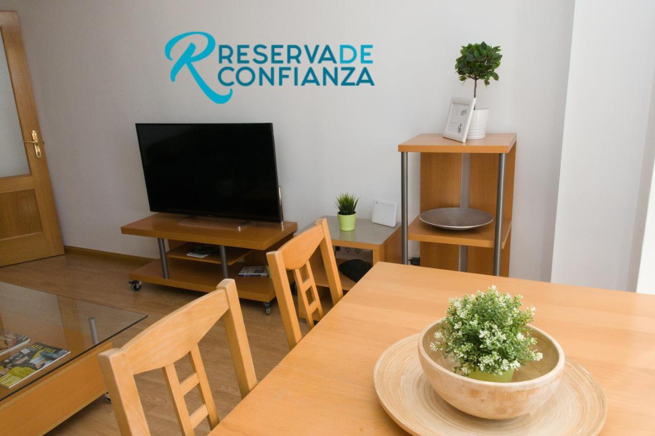 Moderno,Luminoso Con Plaza De Garaje Apartment Madrid Luaran gambar